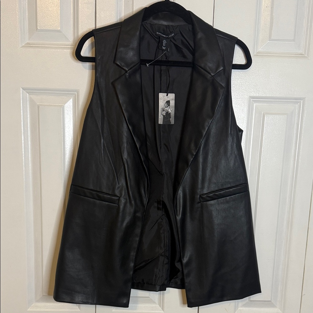 Faux Learher Black Sleeveless Women's Vest
